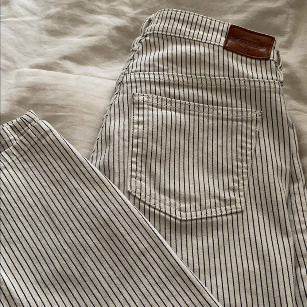 Low-rise vintage fossil jeans